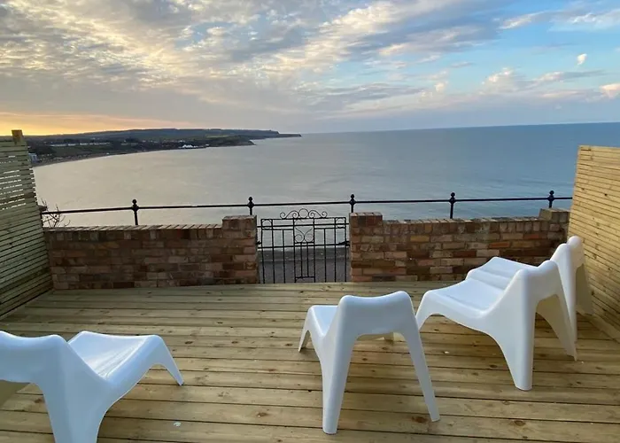 Nyaraló Waimea House Front The Sea Views