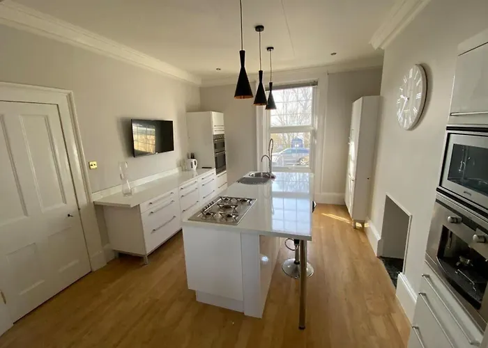 Waimea House Front The Sea Views