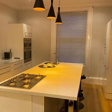 Holiday home Waimea House Front The Sea Views Scarborough